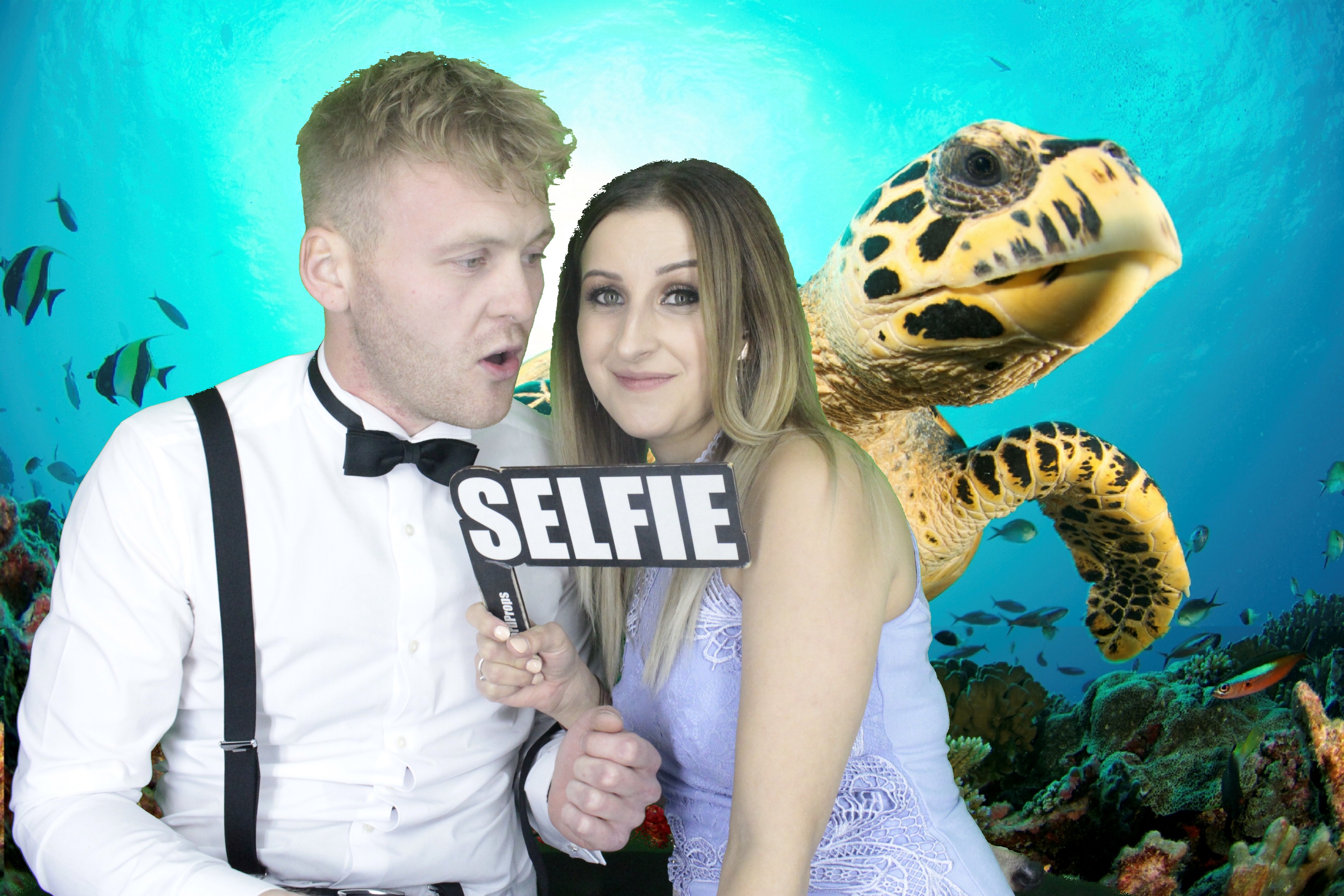 Mr & Mrs Hillier | View more photos from the event at gallery.myphotoboothexperience.co.uk/u/MyPhotoBoothExperienceLtd/Mr-Mrs-Hillier